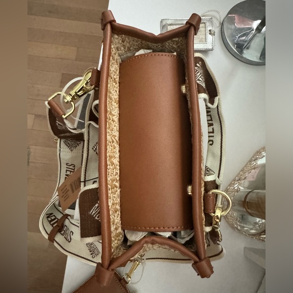 Brand New Steve Madden Straw Satchel ✨ - Picture 4 of 6